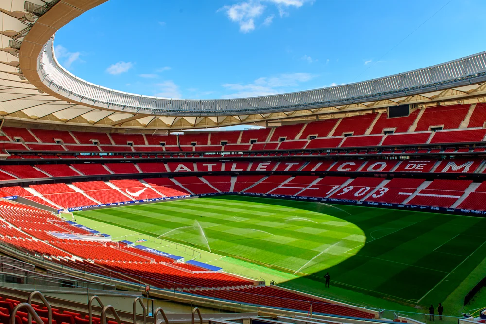 Seguridad en estadios. Iluminación de balizamiento.